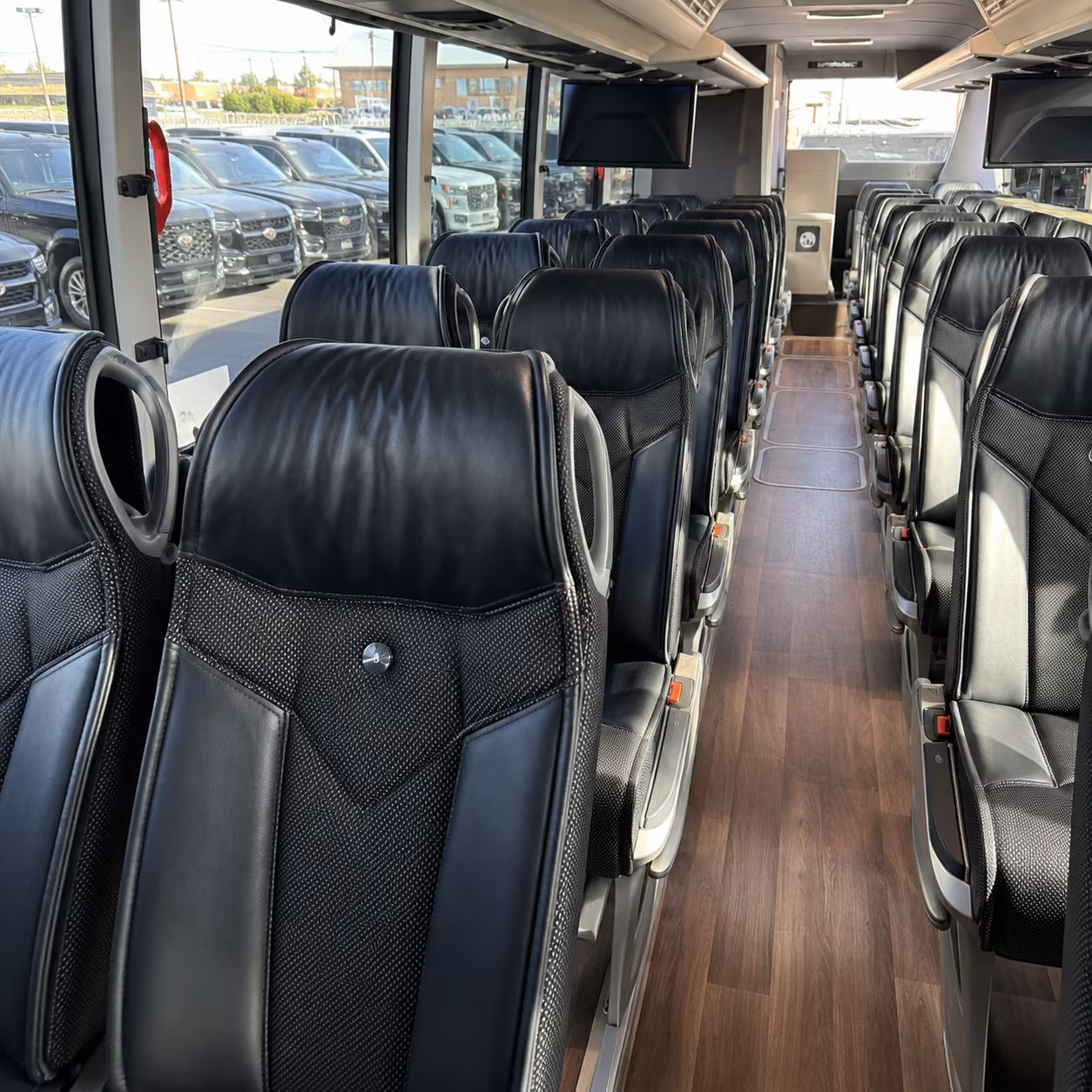 santa clarita bus rental service area